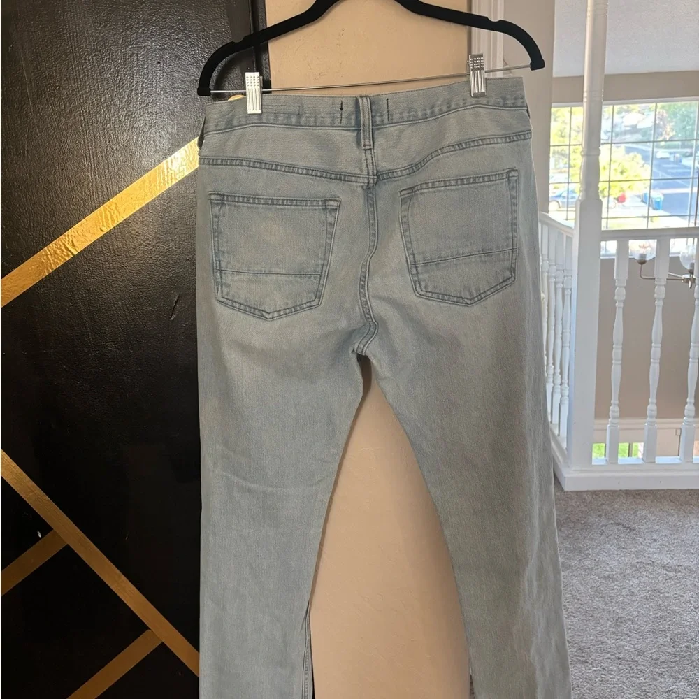 (PACSUN) Distressed Light Blue Jeans